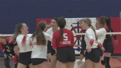 Volleyball Strong Team Bond Helps Dlb Finish Regular Season Strong