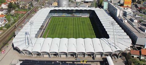 Marsch vom hauptplatz zum stadion. UPC-Arena - SK Sturm Graz | Football Tripper