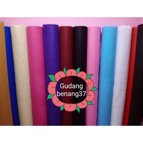 Di tokopedia, tersedia berbagai macam koleksi kain meteran dari model wanita terkini dan desain terbaru hingga material bahan yang nyaman dan berkualitas secara. Kain Spunbond kain furing 75gsm meteran (100x160CM ...