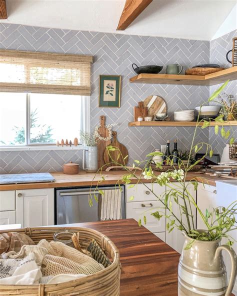 Modern farmhouse interior paint colors 2020 rav4 limited. #farmhousedialfano kitchen by mStarr design / tile by ...