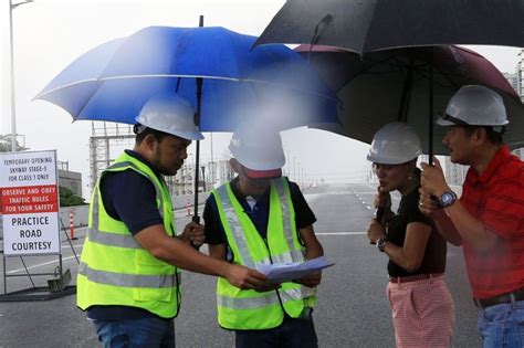 The new tollway has 8 access points located at buendia in makati city; Skyway Stage 3's Buendia-Plaza Dilao segment opens ...