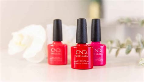 Buy shellac flakes, seed, button, dewaxed, and waxy shellac. CND SHELLAC™ - SPA Loungery®