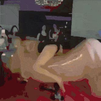 Hilarious Yet Highly Inappropriate Gifs Barnorama The Best Porn Website