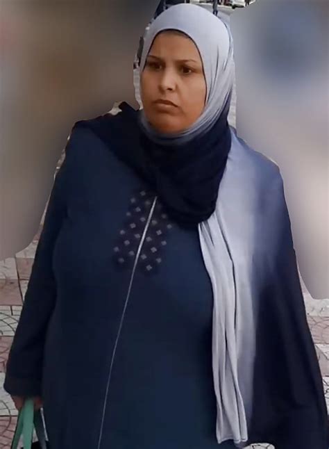 arab street spy boobs milf moms hijab vol 2 photo 9 22