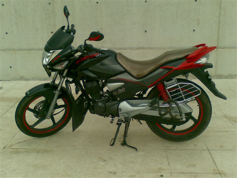 Also, find the best 150cc bike in india with our bike finder. Hero Honda CBZ extreme 150 cc bike. its in a show room ...