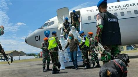 Dua Sukhoi Turunkan Paksa Pesawat Asing Di Lanud Sultan Hasanuddin
