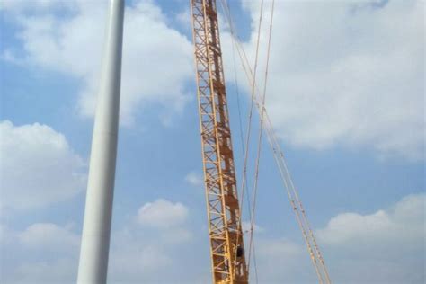 This modern, coastal complex is situated on a vast plot near surat in gujarat. Gallery - Crown Lifters