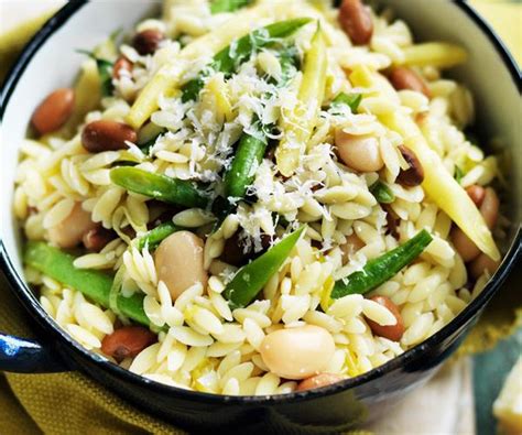 Add risoni and cook, stirring, for 10 minutes or until risoni is just tender. 16 delicious risoni pasta recipes | Food To Love