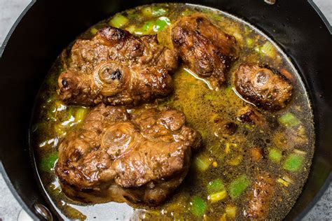 Jamaican Oxtail Easy Braised Beef Oxtails Bake It With Love