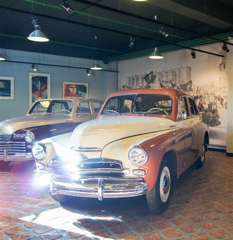 Retro Car Victory. editorial stock image. Image of collection - 86088619