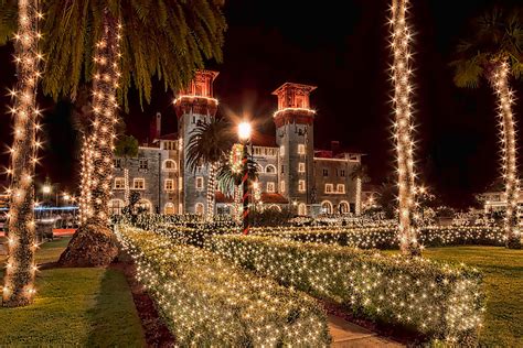 Maybe you would like to learn more about one of these? St. Augustine Nights Of Lights 2019-2020 Christmas Tours