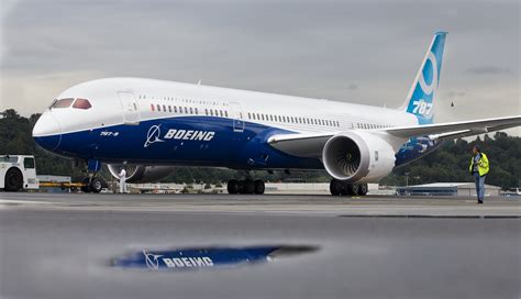 Photos Egyptair Receives Last Boeing B787 9 Dreamliner Egypt Independent