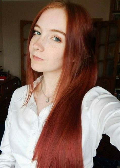Pelirroja De Fuego Stunning Redhead Beautiful Red Hair Stunningly