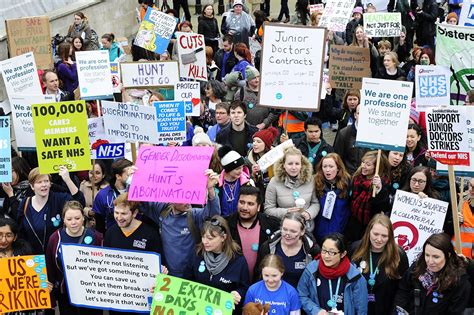 Thousands Of Junior Doctors Vote On Strike Action Morning Star
