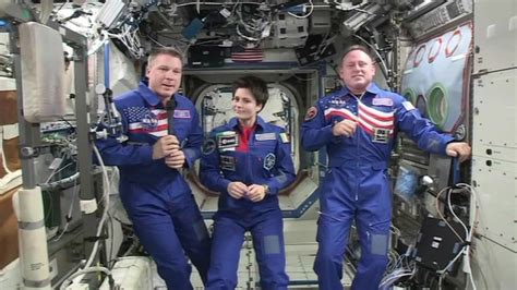 Raw Video Interview With Astronauts Aboard International Space Station Abc7 San Francisco