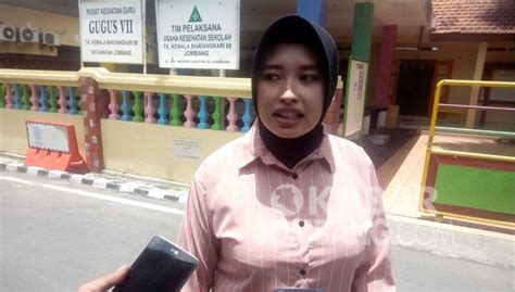 Perlindungan konsumen adalah segala upaya yang menjamin adanya kepastian hukum untuk memberi perlindungan konsumen ; Dinilai Melanggar Undang-Undang Ketenagakerjaan, Pemilik ...