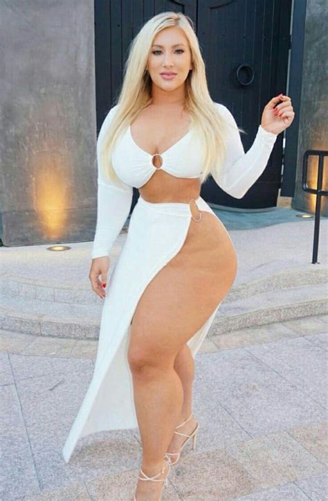 Thick And Curvy Telegraph