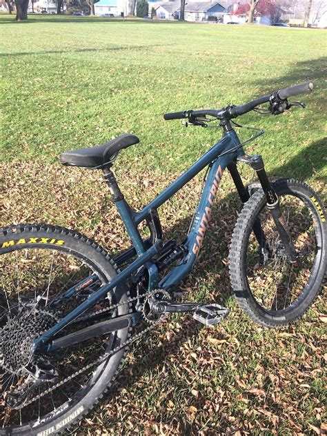 Pria yang terpuji, baik hati, dan penuh cinta. 2018 SantaCruz Nomad 4 AL, XO eagle For Sale