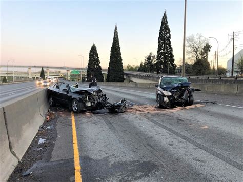 Two Drivers Killed In Crash On I 5 In North Portland Lanes Reopen