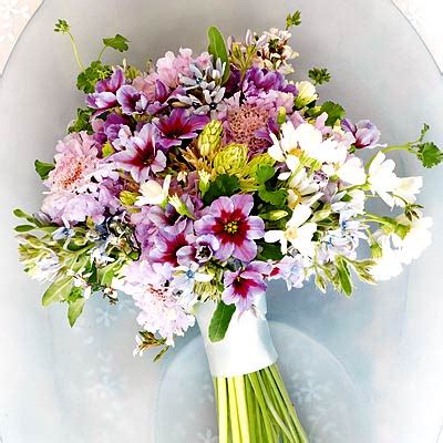 Wedding flowers are always evolving. Wildflower Bouquets - Sang Maestro