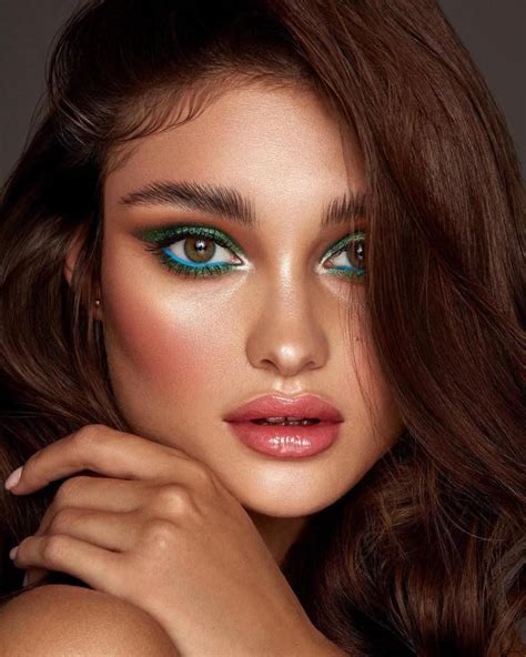 Summer Makeup Looks Colorful Glowy Makeup Ideas Summer Makeup Looks Summer Makeup