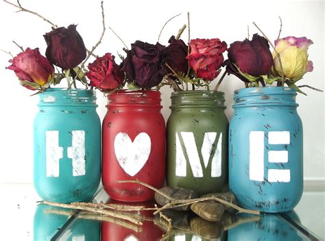 Mason or ball jars are a simple, affordable medium to use in the kitchen for both decorative and functional purposes. HOME Country Home Decor Mason Jar Decor Colored Mason Jars