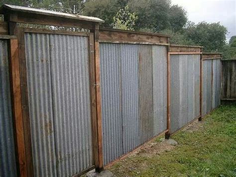 Includes wood, wrought iron, white picket, chain link and more. Pin by Jamie Whitney on garden | Privacy fence designs ...