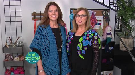This bunny pattern is free here. Knit and Crochet Now | season nine preview - YouTube