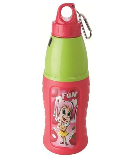 The narrow mouth cap and angled opening create a predictable flow while preventing spills. Big Red And Green Plastic Water Bottle 750 ml: Buy Online ...
