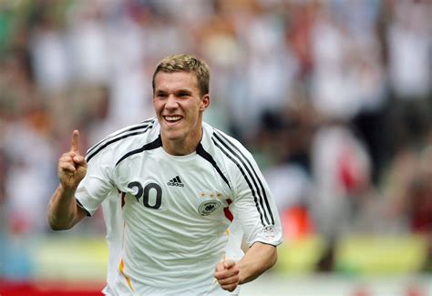 Jun 29, 2021 · lukas podolski wird in der 15. Lukas Podolski und der Abschied aus der Nationalmannschaft ...