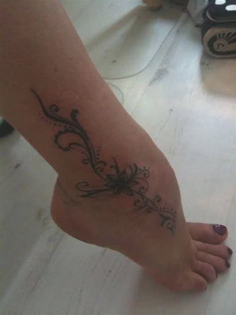 www.syltattoo.com | Tatouage, Tatouage cheville, Salon de tatouage