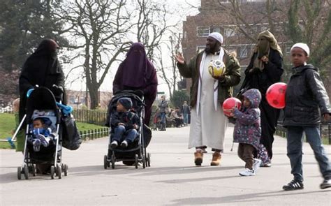 The Men With Many Wives The British Muslims Who Practise Polygamy