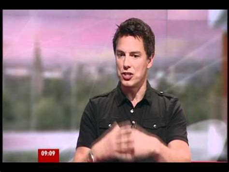 Yapılan toplantı sonunda enerji kullanımında şeffaflığın desteklenmesi. John Barrowman BBC Breakfast On Torchwood Miracle Day ...