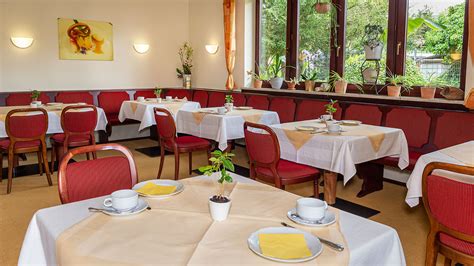 Güzel söz vardır yani tükler almanyada nargile içip abi bura çok güzel falan demiyir. Hotel Restaurant Schachener Hof - Lindau (Bodensee)