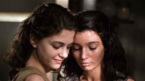 Venez regarder la série l'amie prodigieuse saison 1 épisode 3 en streaming vostfr et vf, 100% gratuit, en illimité et en bonne qualité. L'amie Prodigieuse saison 3 : Deux actrices sur le point ...
