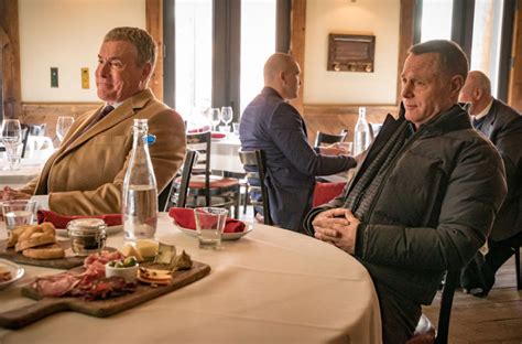 Program terbaru jozan live yang dihoskan johan dan zizan akan mula ditayangkan pada 24 julai ini bermula pukul 10 malam menerusi saluran astro warna selama 40 episod. Chicago PD season 6, episode 13 live stream: Watch Chicago ...