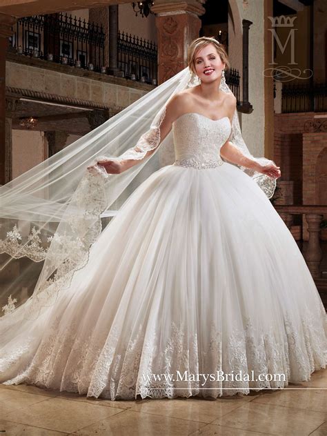 Because if you start searching you'll find such categories as simple, lace, sweetheart, with straps and many others. Gown 6394 with matching veil style V815 | Ball gowns wedding
