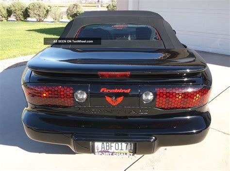 The pontiac brand was officially defunct in october of that year. Black Firebird Convertible 2002 Pontiac Last Year Made Xxx ...