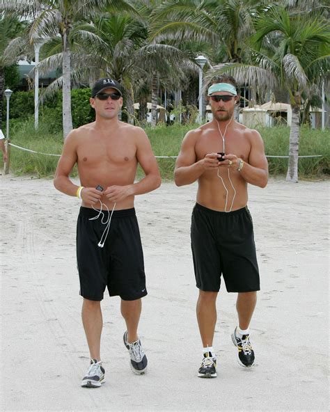 Lance armstrong facts for kids. Lance Armstrong & Matthew McConaughey - SheKnows