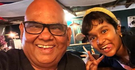 Satish Kaushiks Daughter Deletes Her Instagram Account Post Her Fathers Passing Away The