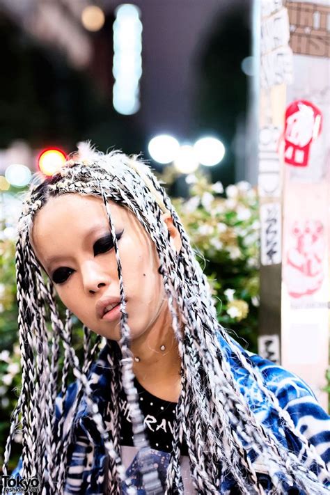 You'll love the freedom you have to style the loose ends in beachy waves, straight hair, or voluminous curls. box braids, braids, white hair | BOX BRAIDS | Pinterest ...
