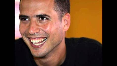 O ricardo é alguém que admiro bastante. Ricardo Araújo Pereira e os tratamentos de Beleza - YouTube