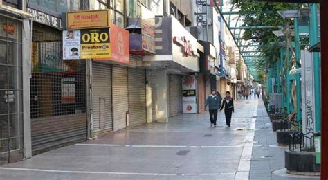 Este año, esa fecha festiva podría caer en medio de la cuarentena obligatoria en la que se encuentra toda la argentina por la pandemia. El jueves 25 de mayo el comercio del Centro permanecerá ...