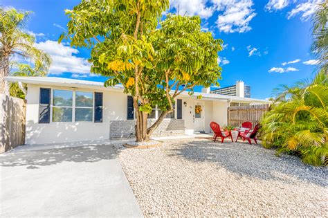 89 S Las Olas Dr, Jensen Beach, FL 34957 - MLS RX-10839940 - Coldwell