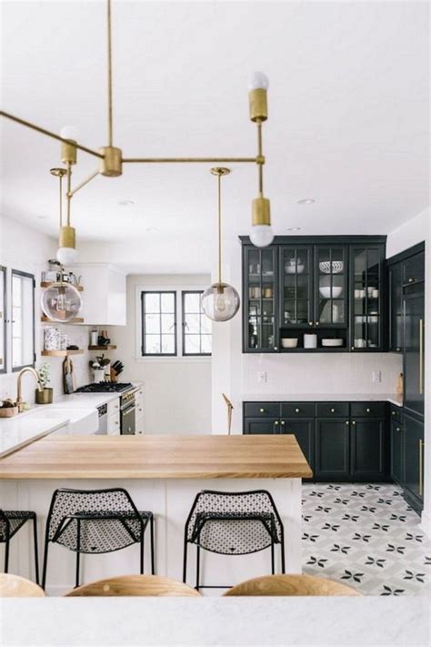 40 Elegant Black And White Floor Tile For Your Kitchen Design