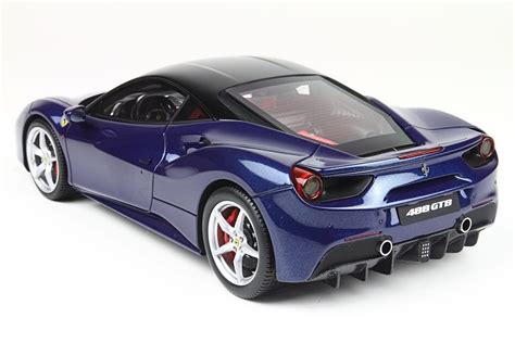 Acabados, precios y datos de ferrari 488 gtb 2015. Ferrari 488 GTB Geneva 2015 Blue1:18 by BBR