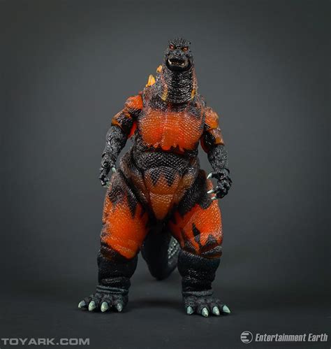 After all the hype it had had it's fair share of great moments but in the end felt something was missing. NECA's 1995 Burning Godzilla Toyark Photo Shoot - The ...