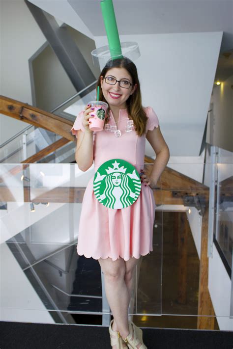 Feb 18, 2020 · directions step 1: DIY Starbucks Pink Drink & Chanel from Scream Queens ...
