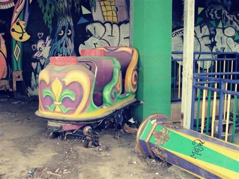 Abandoned Funhouse Ride Abandoned Theme Parks Abandoned Amusement