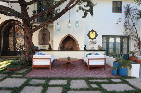 Place a simple votive candle in each lamp. Landscape Lighting: Dazzle Up Your Outdoor Space!
